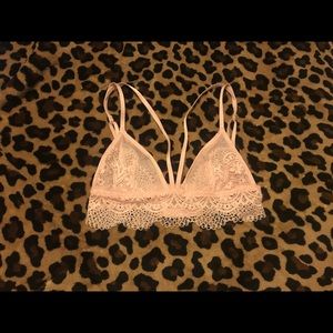 NWT Victoria’s Secret Lace Bralette